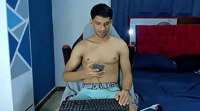 Snapshot of mike_shelby21 chatting on 31, 12, 2024 mike shelby21 online show from 31, 12, 2024