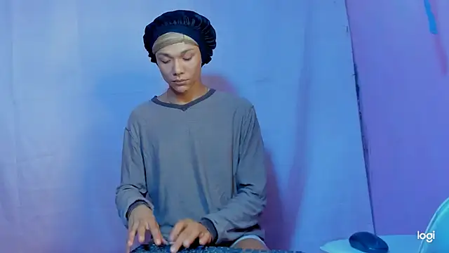 StassieBell online show from 24, 4, 2026