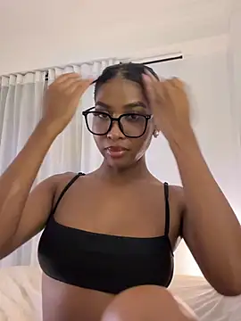 IamCrystal2 online show from 13, 1, 2026