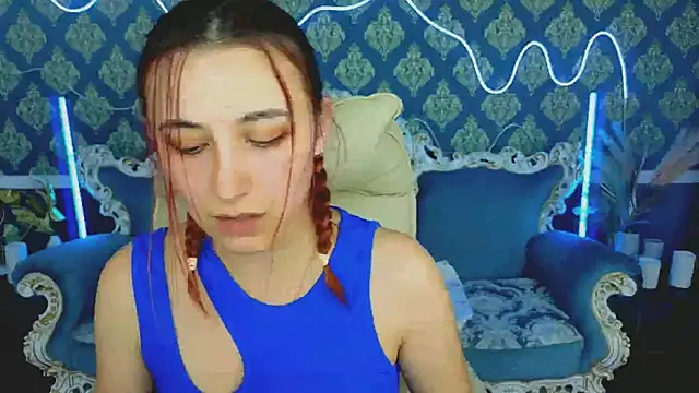 Roxy Rayy online show from 11, 11, 2025