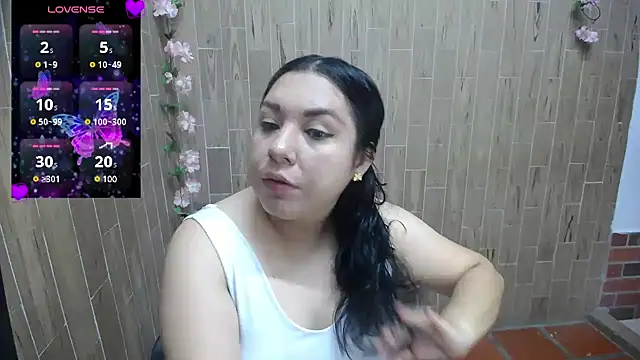 solyeria online show from 6, 3, 2025