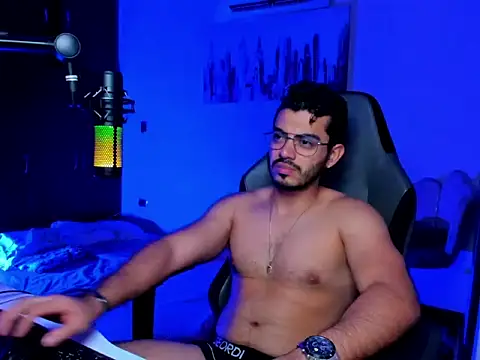 Snapshot of BrunoD31 chatting on 20, 2, 2026 BrunoD31 online show from 20, 2, 2026