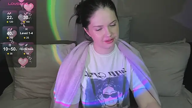 Rina Bailey online show from 8, 2, 2025