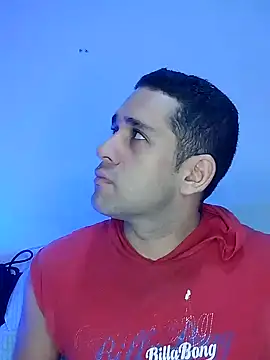 Snapshot of CRISTHIAN_GREY01 chatting on 5, 12, 2024 CRISTHIAN GREY01 online show from 5, 12, 2024