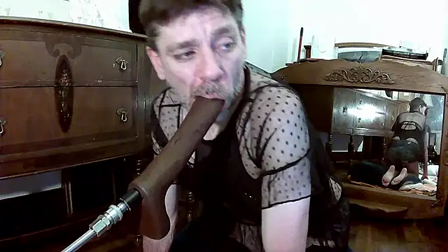 Snapshot of MaxJr8008 chatting on 12, 5, 2026 MaxJr8008 online show from 12, 5, 2026