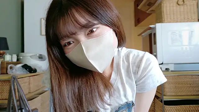  Yui  online show from 16, 9, 2025