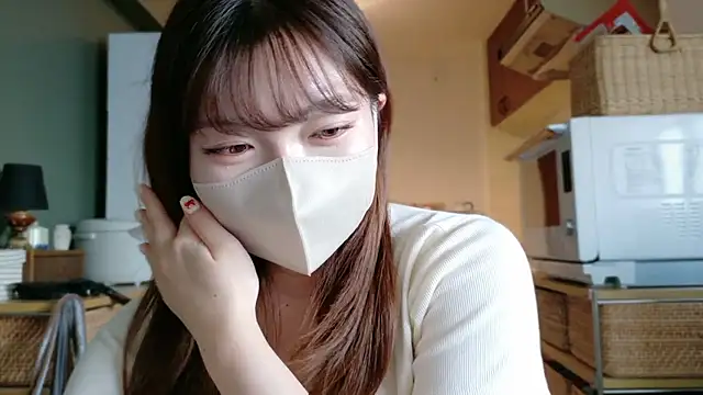  Yui  online show from 29, 9, 2025