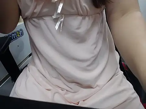 Snapshot of Hotqueensex chatting on 2, 10, 2025 Hotqueensex online show from 2, 10, 2025