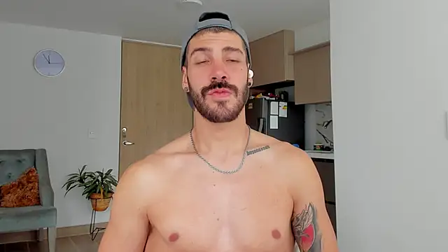 Guyinthemountain online show from 8, 2, 2025