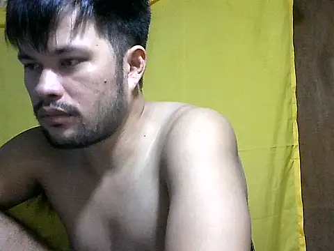 Snapshot of HairyHottestpinoyHandsome chatting on 20, 6, 2026 HairyHottestpinoyHandsome online show from 20, 6, 2026