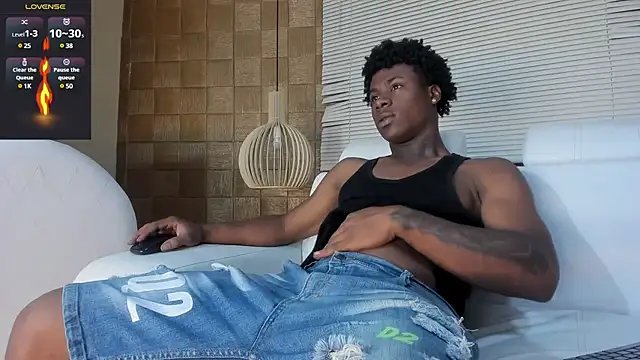 Snapshot of TOWERS21_ chatting on 22, 1, 2025 TOWERS21 online show from 22, 1, 2025