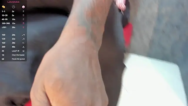 Snapshot of TOWERS21_ chatting on 12, 3, 2025 TOWERS21 online show from 12, 3, 2025