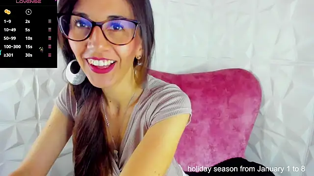  jade white  online show from 27, 12, 2024