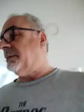 Snapshot of Satiro_Sevilla chatting on 22, 3, 2025 Satiro Sevilla online show from 22, 3, 2025