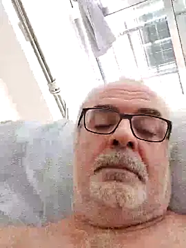 Snapshot of Satiro_Sevilla chatting on 9, 9, 2025 Satiro Sevilla online show from 9, 9, 2025