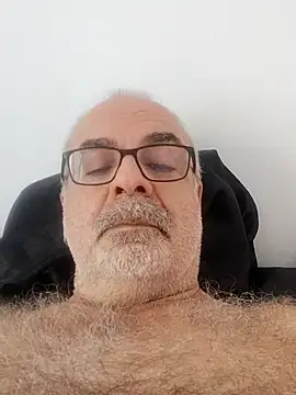 Snapshot of Satiro_Sevilla chatting on 1, 10, 2025 Satiro Sevilla online show from 1, 10, 2025