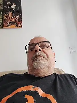 Snapshot of Satiro_Sevilla chatting on 7, 10, 2025 Satiro Sevilla online show from 7, 10, 2025