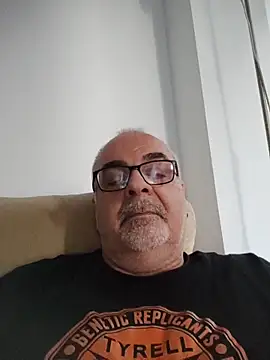 Satiro Sevilla online show from 18, 4, 2026