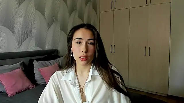 Bambiii bby online show from 17, 6, 2026