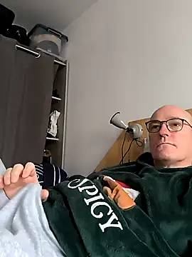 bogland33 online show from 22, 2, 2025