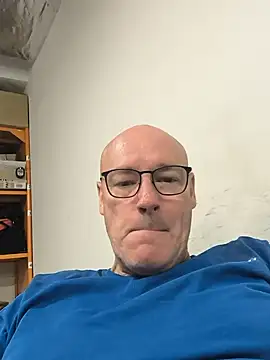 Snapshot of bogland33 chatting on 20, 7, 2026 bogland33 online show from 20, 7, 2026