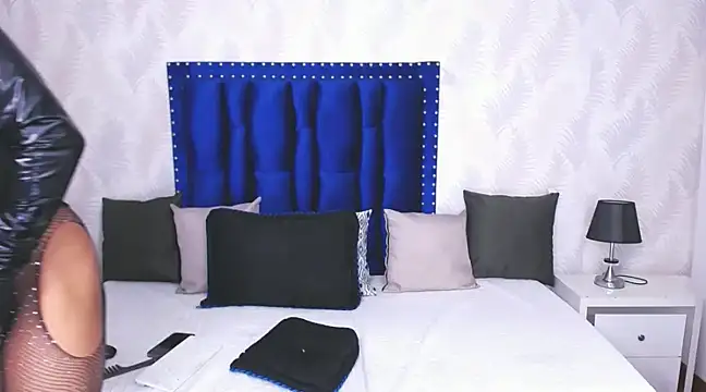 Snapshot of AddictivextS chatting on 4, 1, 2025 AddictivextS online show from 4, 1, 2025