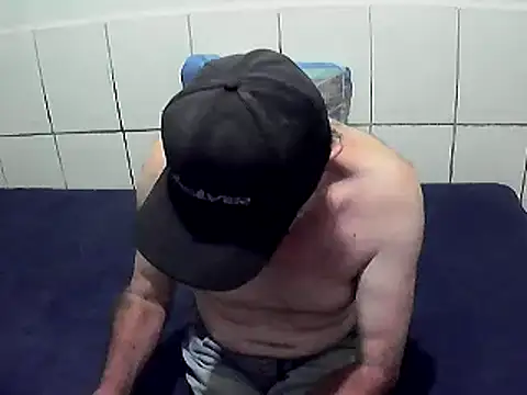 Snapshot of pierdona chatting on 19, 12, 2025 pierdona online show from 19, 12, 2025