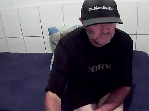 Snapshot of pierdona chatting on 9, 1, 2026 pierdona online show from 9, 1, 2026