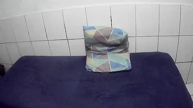 Snapshot of pierdona chatting on 13, 1, 2026 pierdona online show from 13, 1, 2026