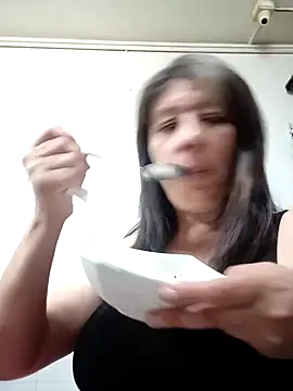 Snapshot of carolina_linarez69 chatting on 2, 6, 2026 carolina linarez69 online show from 2, 6, 2026