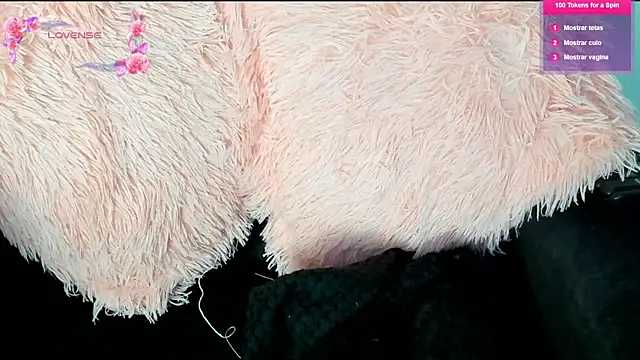 its  angelica  online show from 15, 3, 2025