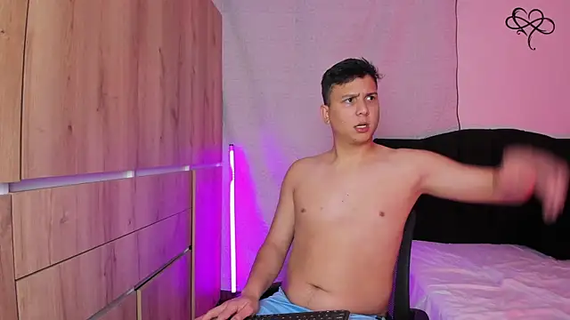 ANDREZALVAREZ online show from 14, 1, 2026