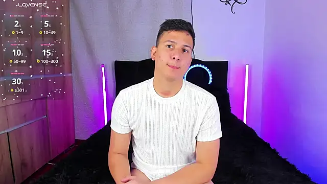 ANDREZALVAREZ online show from 17, 1, 2026