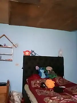 Elvishcassie  online show from 16, 3, 2026