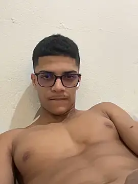 Snapshot of Naka300 chatting on 14, 3, 2025 Naka300 online show from 14, 3, 2025