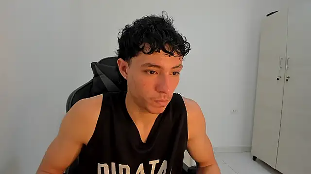 enzo sloran online show from 4, 4, 2026