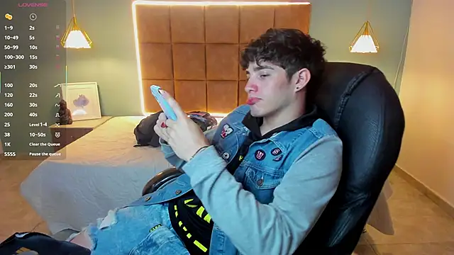 AlejooTwink online show from 30, 9, 2025