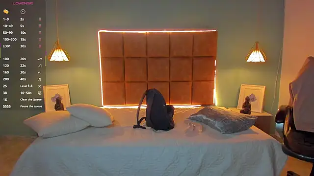 AlejooTwink online show from 13, 10, 2025