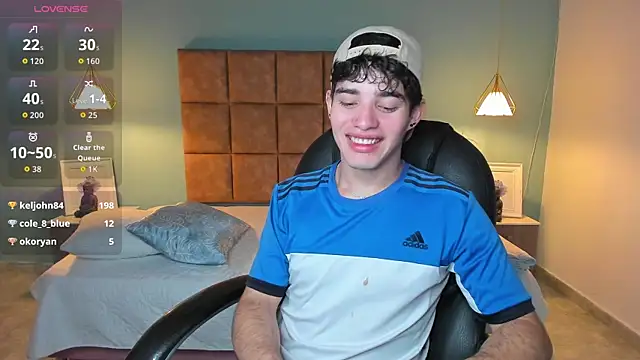 AlejooTwink online show from 15, 11, 2025