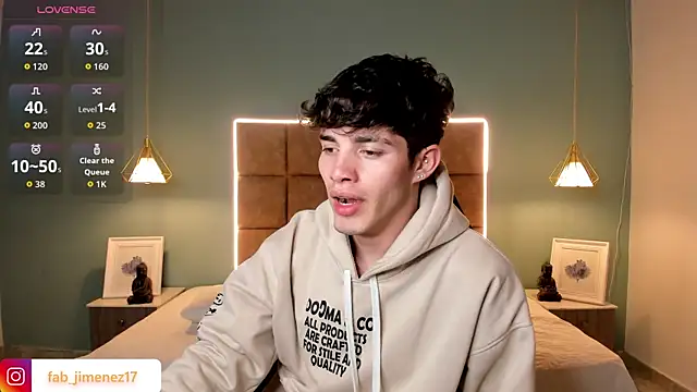 AlejooTwink online show from 13, 4, 2026