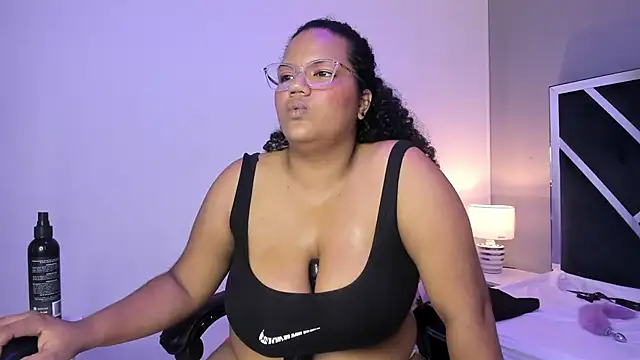 MhiaRey online show from 21, 1, 2025