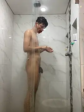 Leo bunny hot online show from 5, 12, 2024