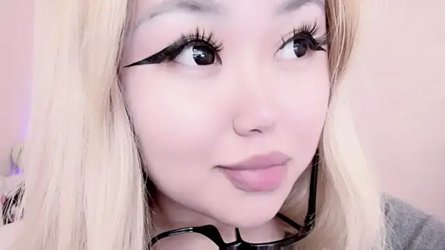 amelia sunlight online show from 22, 2, 2025