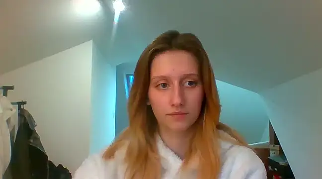 LUNA delight online show from 8, 1, 2025