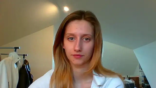 LUNA delight online show from 14, 2, 2025