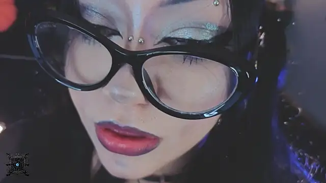 Snapshot of Pleasure_You_ chatting on 4, 5, 2026 Pleasure You online show from 4, 5, 2026