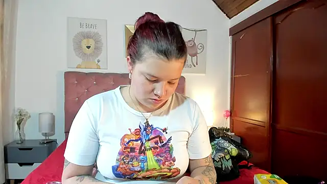 CelessteRedds online show from 4, 4, 2026