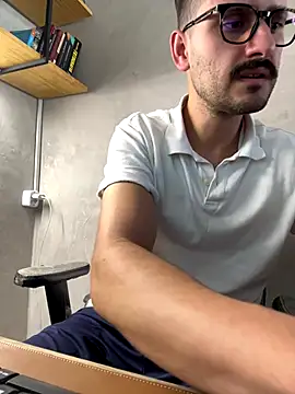 Superdad online show from 12, 9, 2025