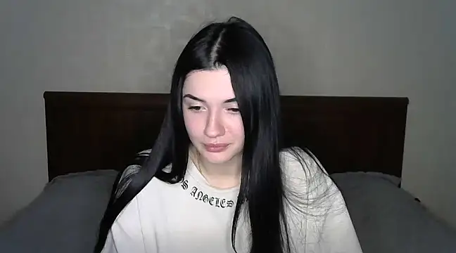 Liana diva online show from 8, 2, 2025