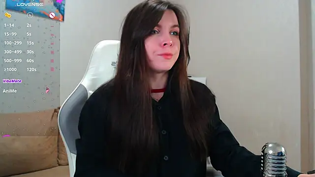 lunalovesu online show from 14, 2, 2025